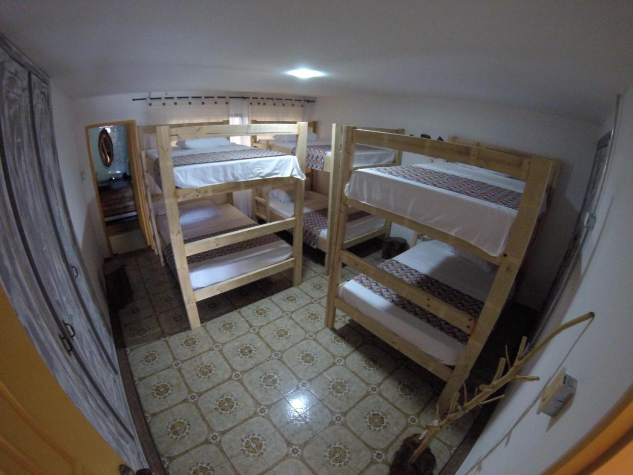 La Otra Mitad Hostel 亚美尼亚 外观 照片